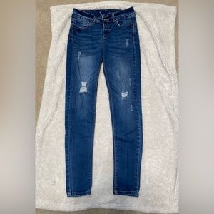 Medium wash distressed leggings
